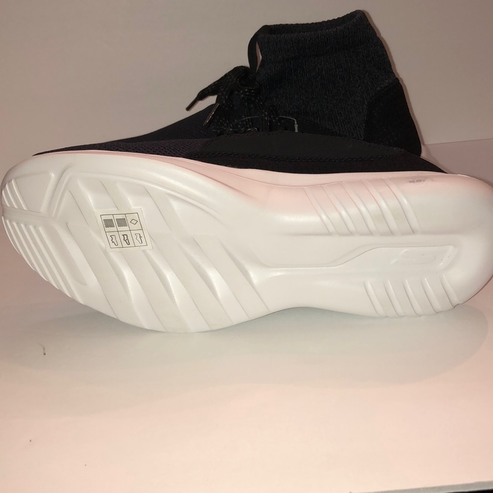 Skechers Performance with Goga Max Shoe - Picture 5 of 5